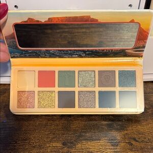 Vibrant Eyeshadow Palette with Bold Hues